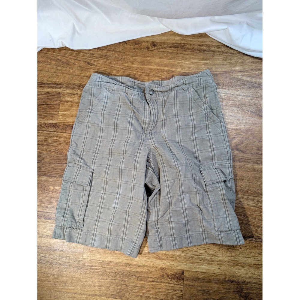 Patagonia All Wear Cargo Shorts 12" Men's 33 Green Brown Plaid Outdoor Cotton